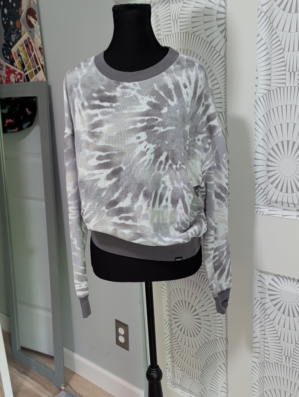 Gray Tie-Dye Lightweight Crewneck Sweatshirt